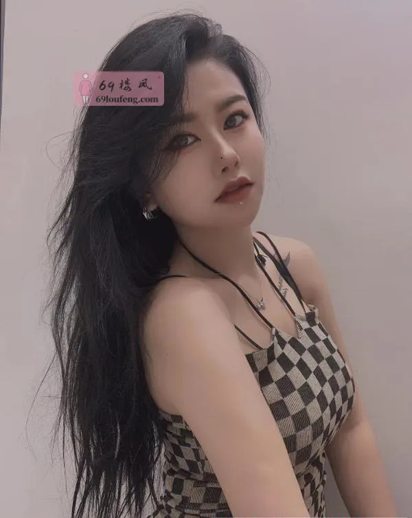 龙华区大奶木子 - 广东-深圳 楼凤实拍第3张