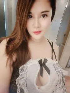 广东 - 深圳 附近最火老师 龙华区露露 照片墙