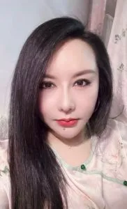 广东 - 广州 宅男福利推荐：黄埔肉臀少妇 实景