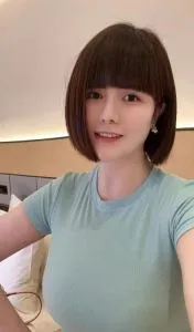 上海 - 静安区 宅男福利推荐：静安区大奶雅雅 实景