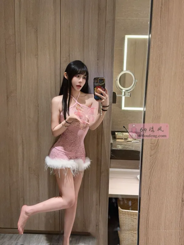 长腿细腰美女团团 - 内蒙-呼和浩特 楼凤实拍第2张