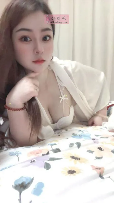 纯天然巨乳骚女 - 上海-浦东新区 楼凤实拍第3张