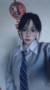 【实拍】江苏 - 无锡 【惠山区】眼镜妹萌萌 个人展示图