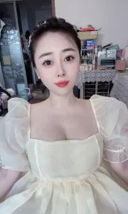 点击查看 上海 - 普陀区 短发御姐艾琳 更多实拍详情