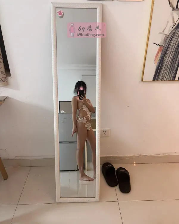 【新区】全套萝莉兮兮 - 江苏-无锡 楼凤实拍第1张