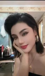 【罗湖区】罗湖女神 真实工作室环境 (地点：广东 - 深圳)