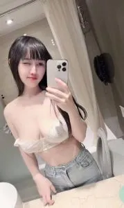 广东 - 深圳高颜值老师【罗湖区】返食女友般大胸御姐实拍