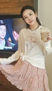 广东 - 广州 附近最火老师 【越秀区】轻熟肥臀小鱼姐 照片墙