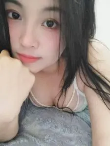 北京 - 朝阳区高颜值老师风韵性感服务好妹子实拍