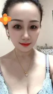 【四川 - 成都】市中心泄火少妇 最新实拍图片