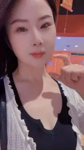 广东 - 深圳 【福田区】大胸娜娜 纯天然无科技实景