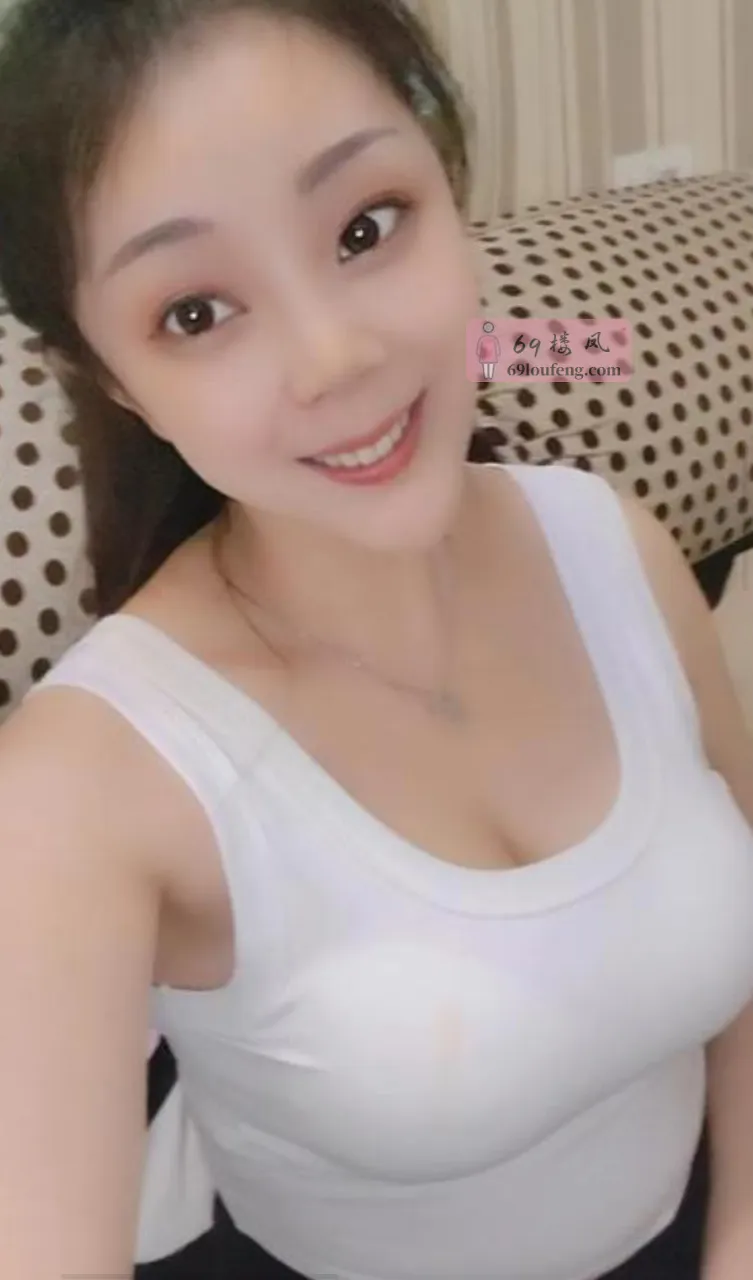 大胸小玉儿 - 四川-自贡 楼凤实拍第3张