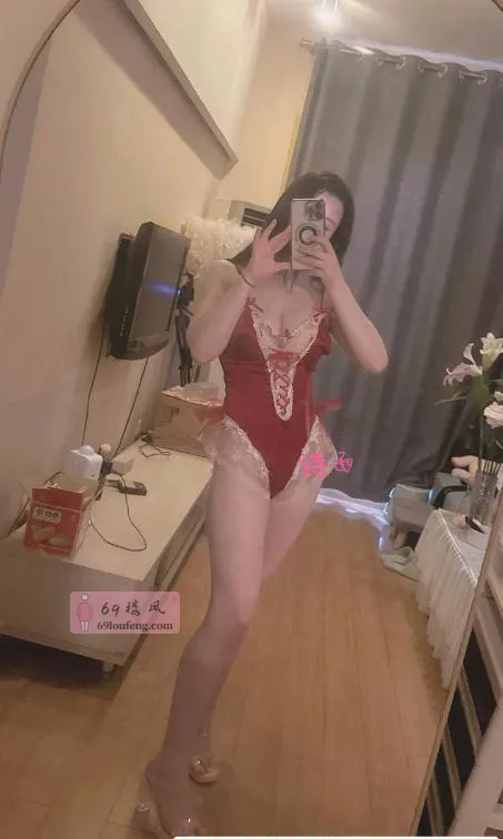 大胸宝藏小御姐诗雨 - 四川-成都 楼凤实拍第1张