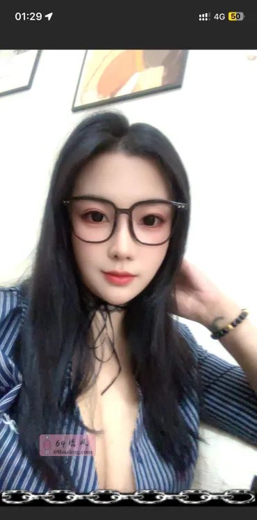 秋浦河巨乳 - 安徽-合肥 楼凤实拍第1张