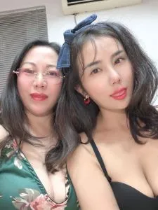 【实拍】江苏 - 南京 【建邺区】风骚母女双飞 个人展示图