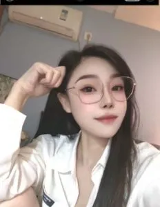 【广东 - 深圳】【福田区】瑜伽美女小七 最新实拍图片