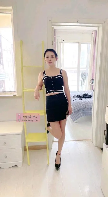 【姑苏区】黑丝美女姐姐 - 江苏-苏州 楼凤实拍第2张