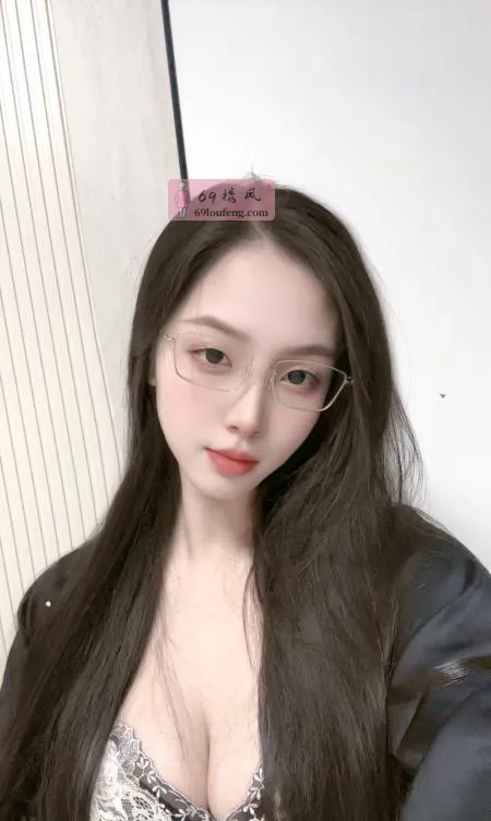 【上城区】眼镜反差御姐明媚儿 - 浙江-杭州 楼凤实拍第2张