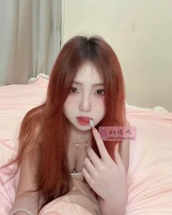 【龙华区】制服曼曼 - 广东-深圳 楼凤实拍第1张