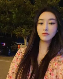 广东 - 深圳 宅男福利推荐：【福田区】E奶大波思雨 实景