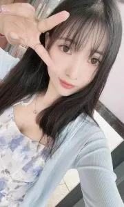 广东 - 广州楼凤实景图推荐 - 【天河区】颜值漂亮大胸玥玥