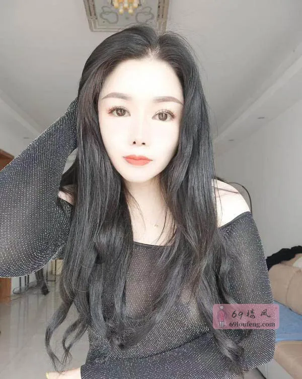 【龙华区】服务配合风骚小妮 - 广东-深圳 楼凤实拍第2张