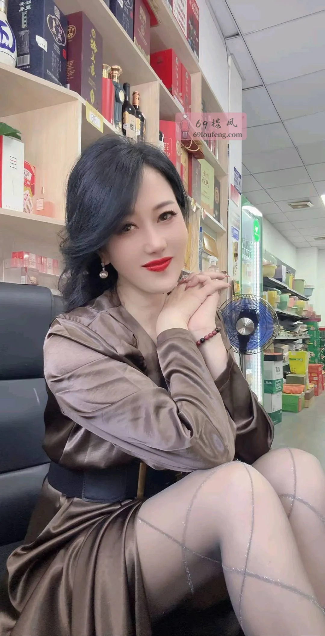 崇川区气质美少妇 - 江苏-南通 楼凤实拍第2张