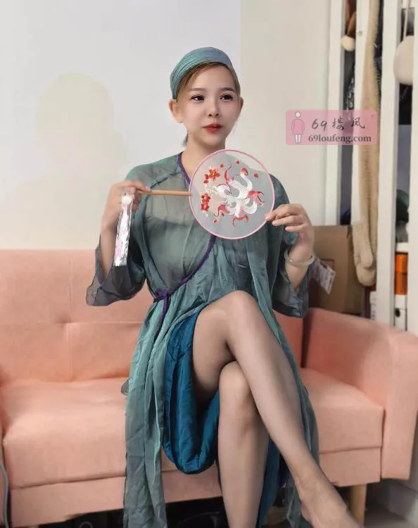 【南城】黑丝骚妇萱萱 - 广东-东莞 楼凤实拍第4张