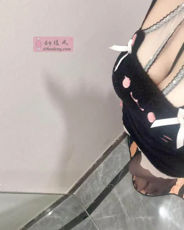 【武侯区】气质兼职嫩妹晓艺 - 四川-成都 楼凤实拍第2张