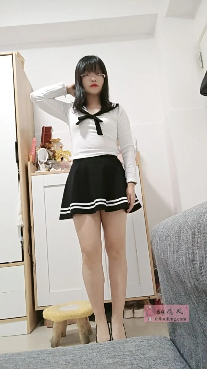 【龙岗区】性价比眼镜骚妇苏苏 - 广东-深圳 楼凤实拍第1张