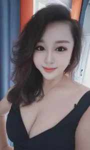 江苏 - 南京 宅男福利推荐：【栖霞区】性感大胸小姐姐 实景