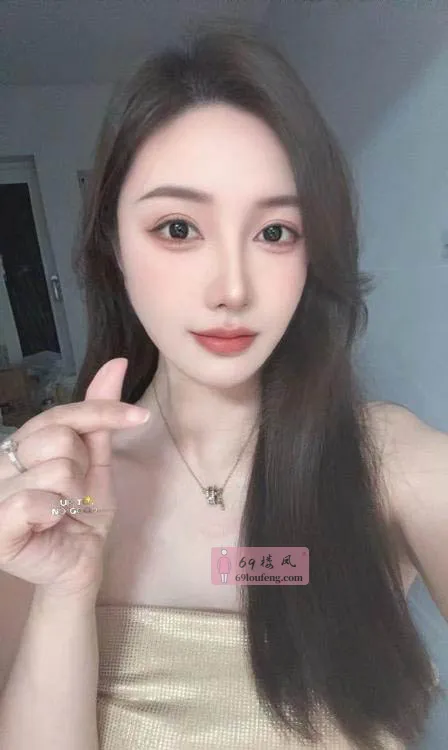 制服御姐Selina - 上海-普陀区 楼凤实拍第1张