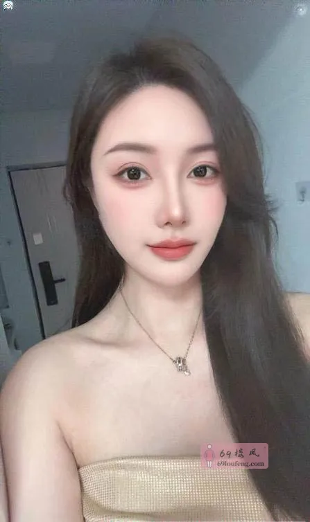 制服御姐Selina - 上海-普陀区 楼凤实拍第3张