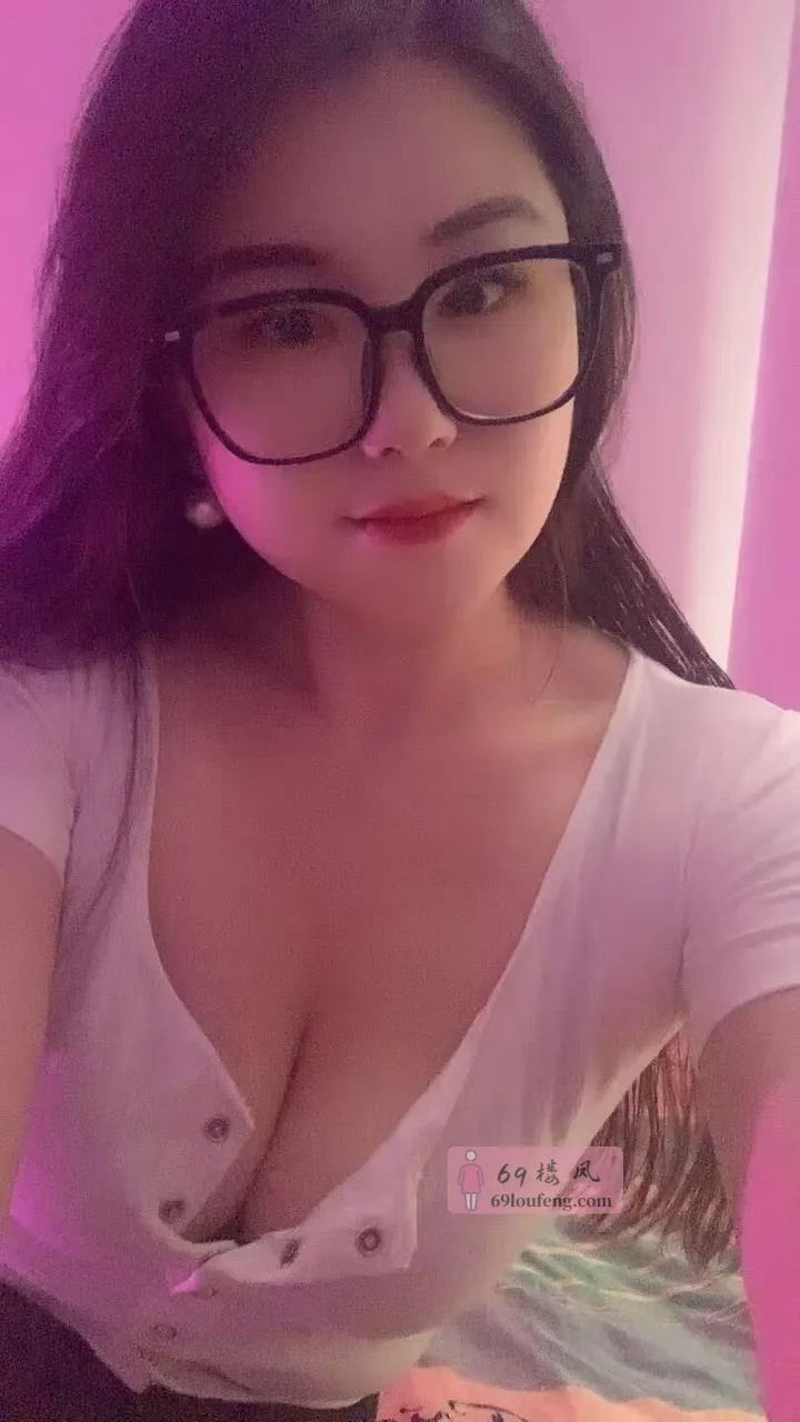 浦东区翘臀少妇 - 上海-浦东新区 楼凤实拍第3张