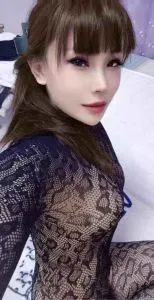 河南 - 郑州高颜值老师勾人小骚妇实拍