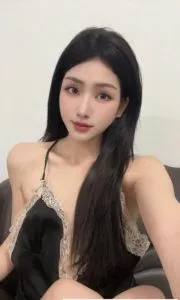 徐汇御姐小迪 真实工作室环境 (地点：上海 - 徐汇区)