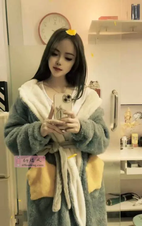 开美甲店兼职姐姐 - 江苏-南京 楼凤实拍第2张