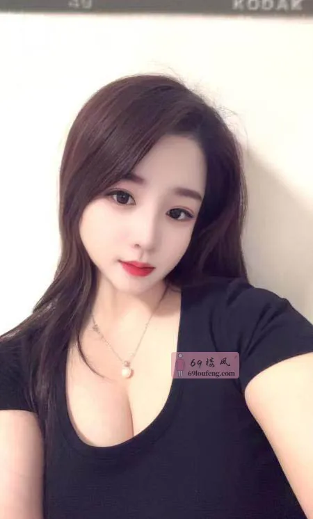 性感巨乳小桃子 - 广东-广州 楼凤实拍第2张