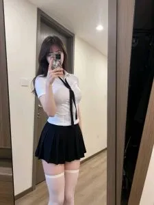 江苏 - 南京高颜值老师江宁173cm颜值系白皙女孩实拍