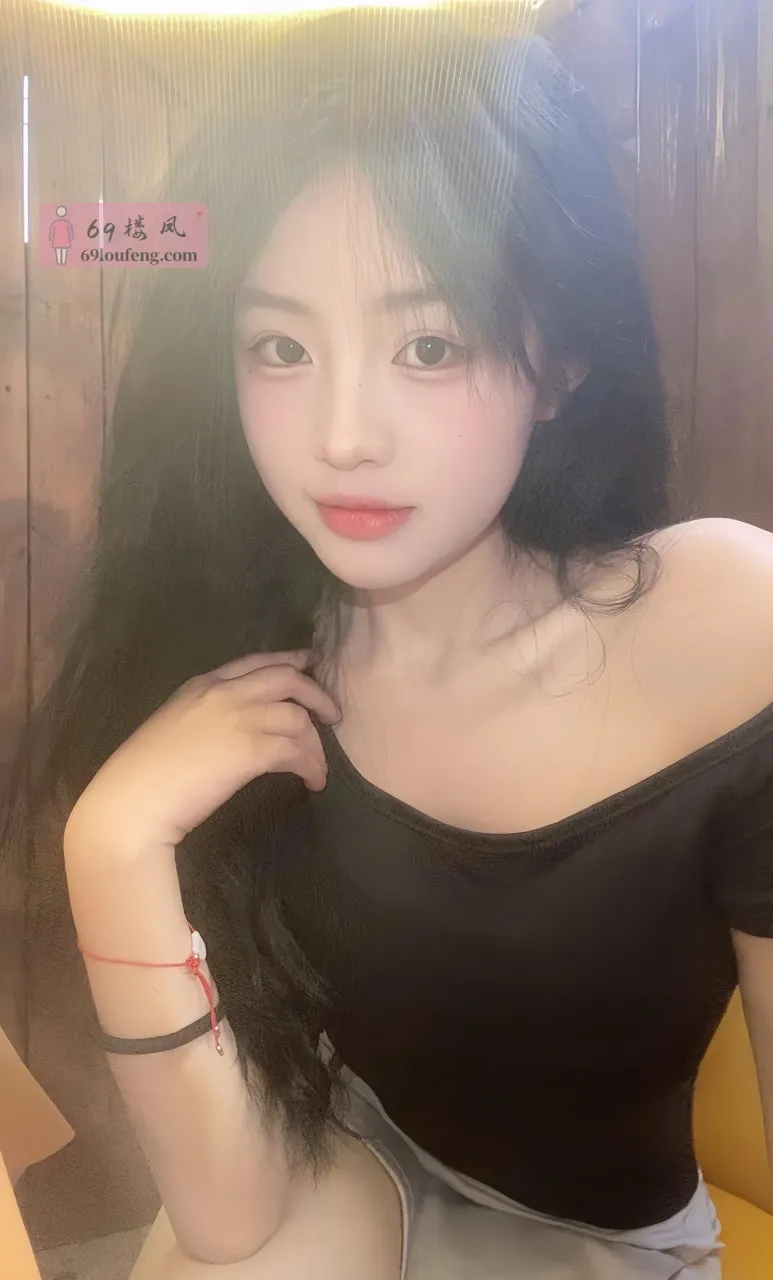 年轻漂亮妹妹居家兼职 - 北京-朝阳区 楼凤实拍第1张