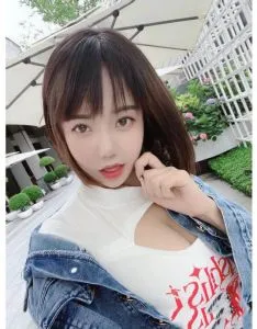 二街小妖精 四川 - 成都线下实拍无遮挡