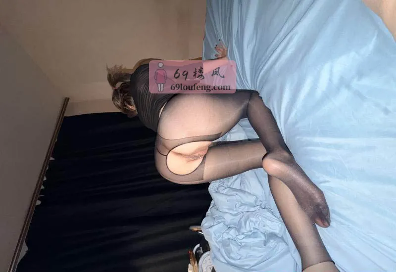 情趣长腿人妻安安 - 湖北-武汉 楼凤实拍第1张