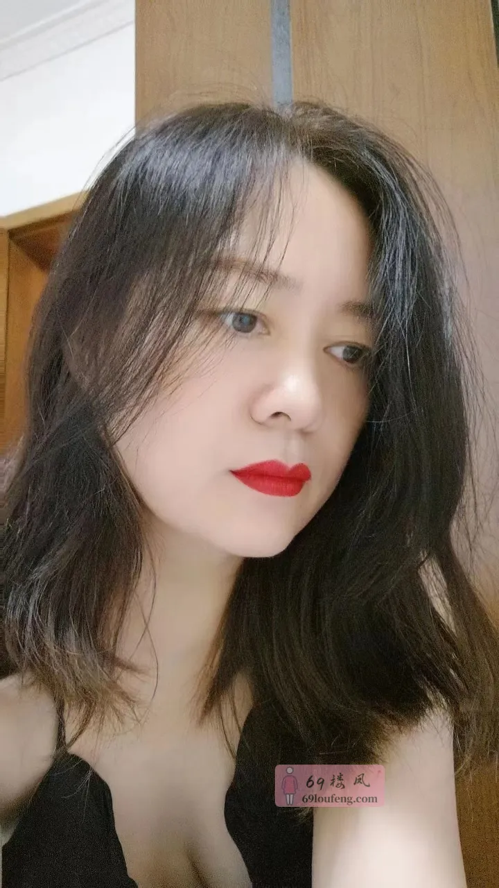 熟女玲姐 - 江苏-南京 楼凤实拍第1张