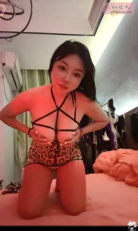 银川大奶服务系妹子 - 宁夏-银川 楼凤实拍第3张