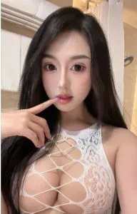 点击查看 广东 - 广州 气质貌美E奶雨彤 更多实拍详情