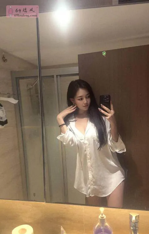 海珠巨乳媚娘 - 广东-广州 楼凤实拍第2张