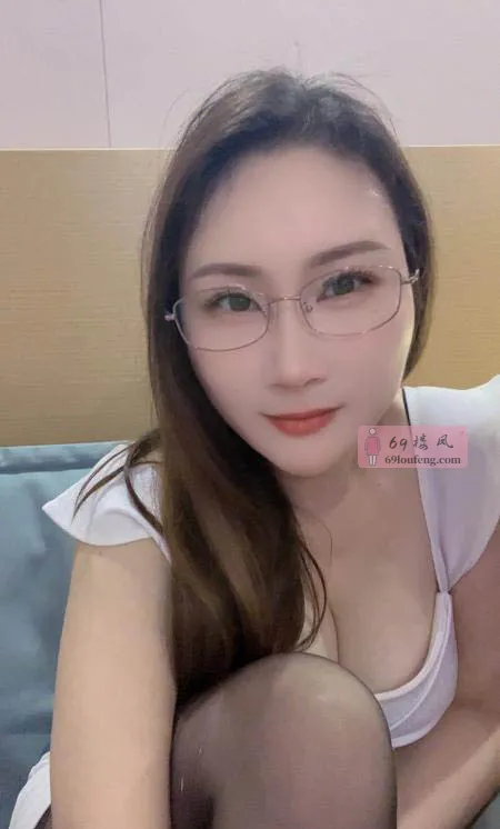 性感波霸少妇 - 湖南-长沙 楼凤实拍第2张