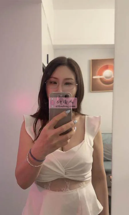 性感波霸少妇 - 湖南-长沙 楼凤实拍第1张