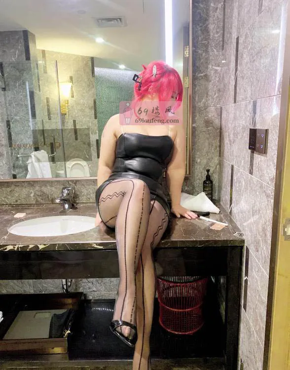 口活一绝的大奶骚妇 - 江苏-南京 楼凤实拍第4张