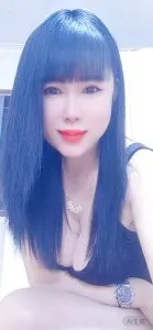 浦东骚妇很泄火 真实工作室环境 (地点：上海 - 浦东新区)